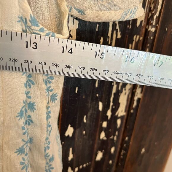 NWT sweet Boho women’s Blouse. Size Small. - Picture 6 of 14